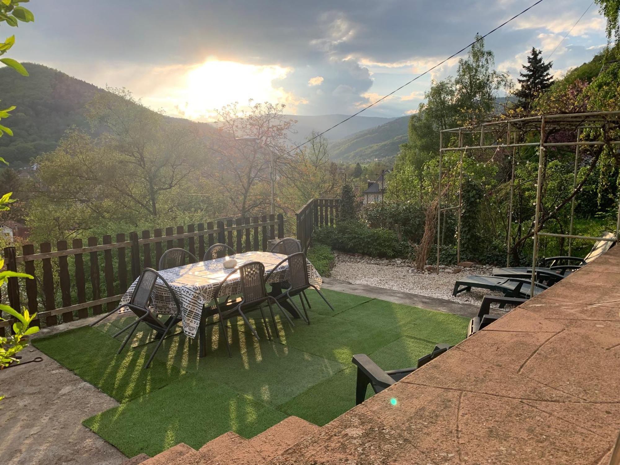 Ferienwohnung Au Reposoir - Vue Sur La Montagne Buhl Exterior foto